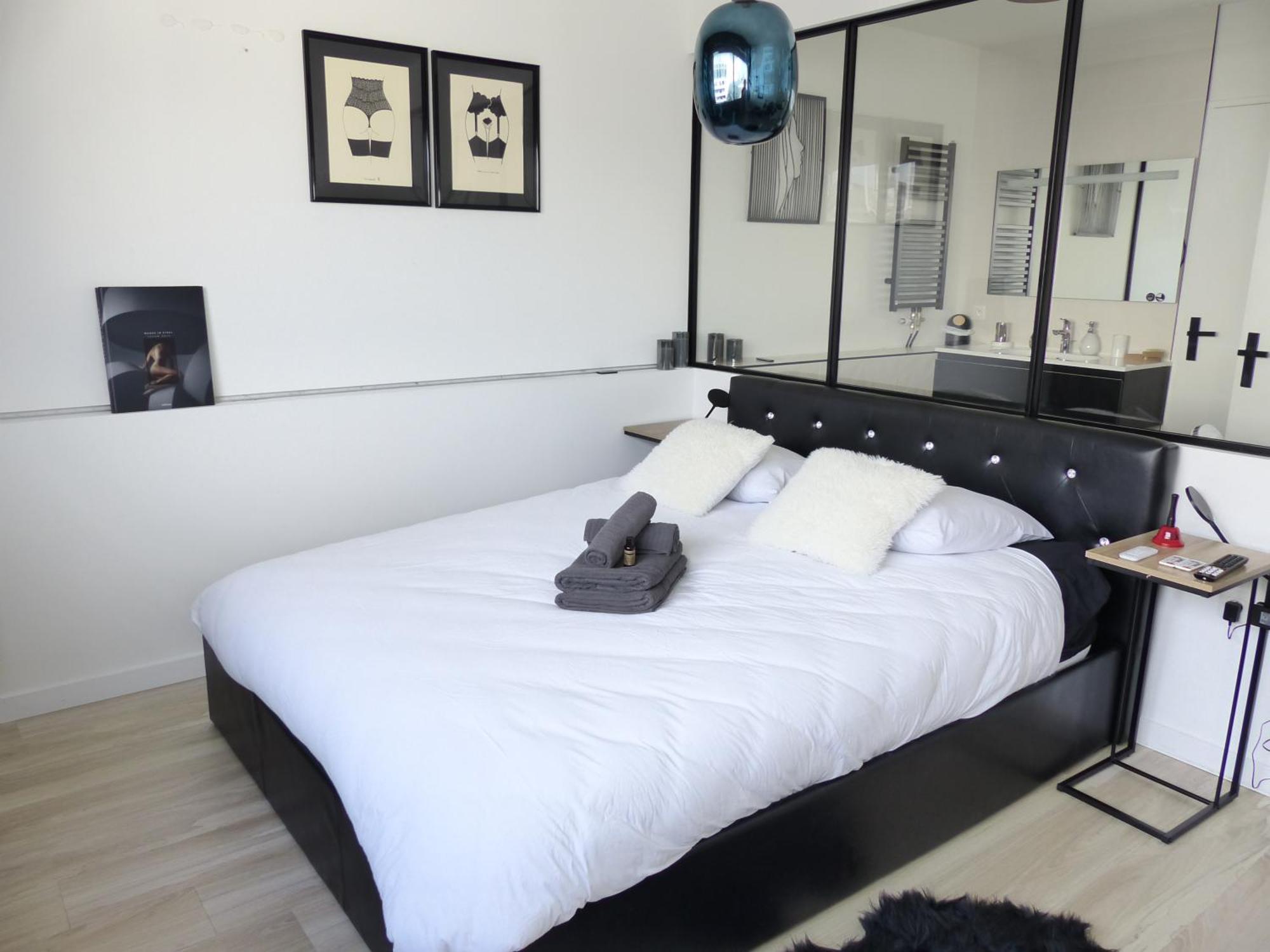 La Cite Des Coeurs Lu Parking Inclus Apartment Nantes Ngoại thất bức ảnh